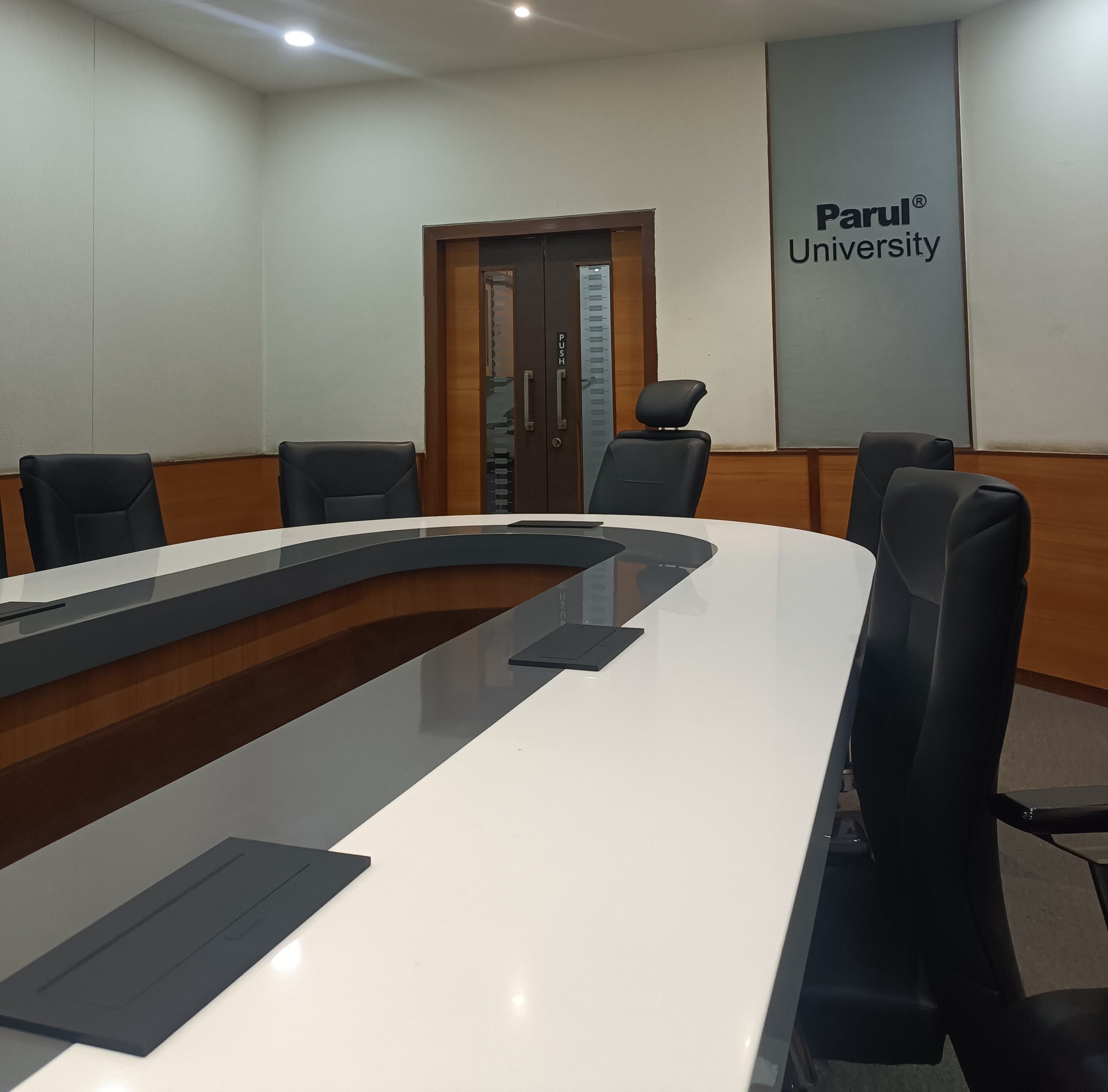 Parul University Academic Building photo 29